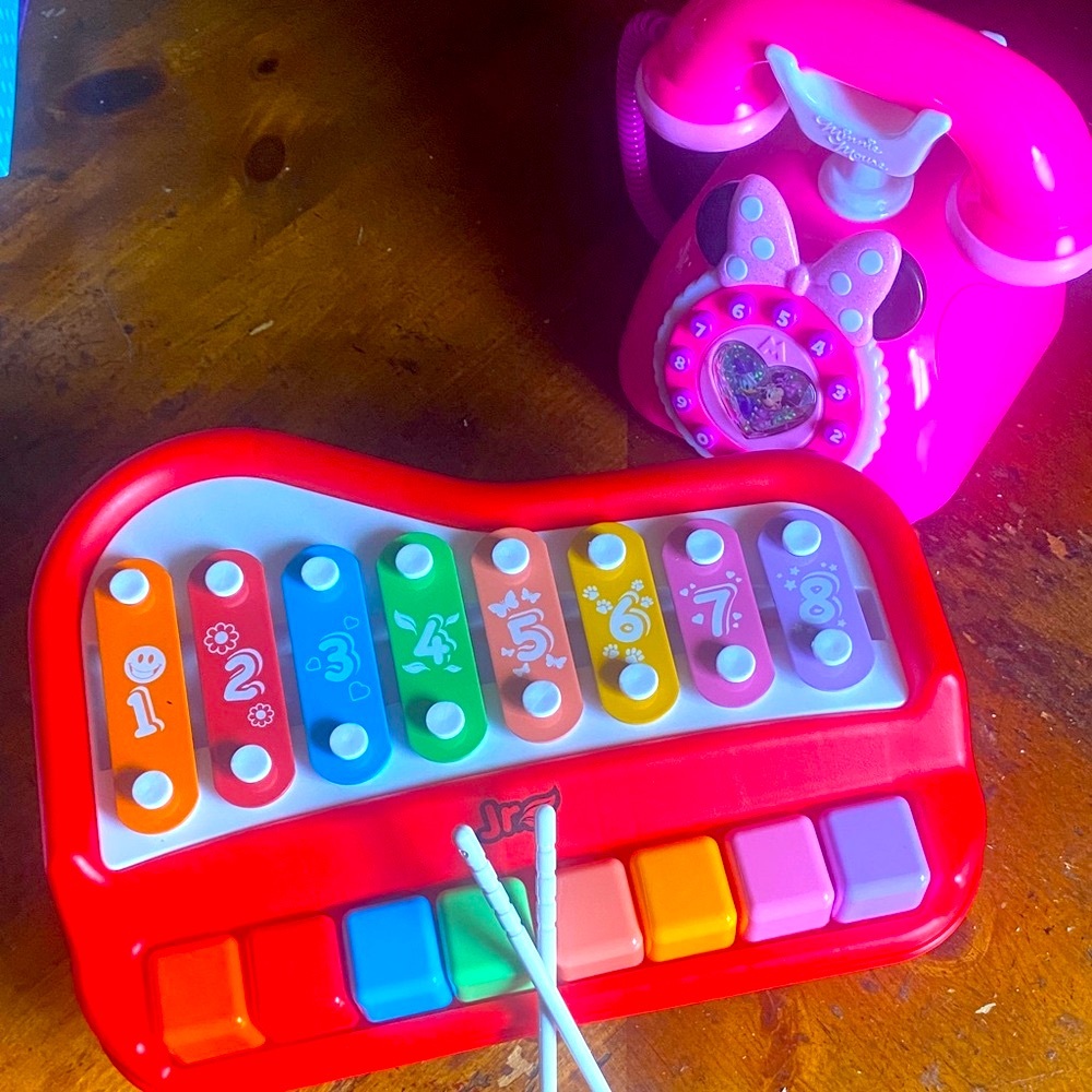 BUNDLE OF 2 /Vibrant Xylophone and Pink Minnie Mouse talking Toy Phone Set